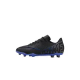 Chlapčenské futbalové kopačky outdoorové NIKE Mercurial Vapor 15 Club Jr FG black hyper royal chrome · záber 2