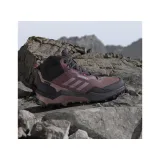 Dámska členková turistická obuv ADIDAS Terrex AX4 Mid GTX W burgundy preloved fig aurora black · záber 2