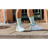 Dámska bežecká obuv HOKA Clifton 10 W white cielo blue · záber 5
